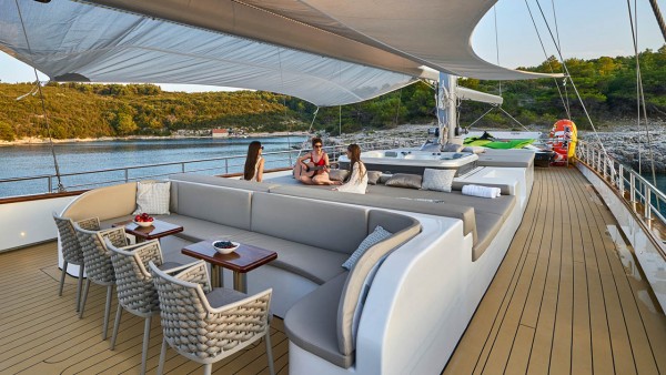 Yacht à voile Dalmatino