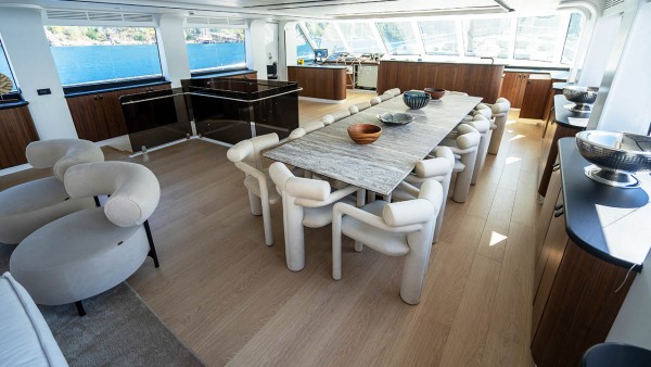 Yacht à voile De Love