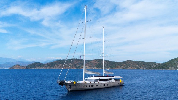 Yacht à voile King of the Sea