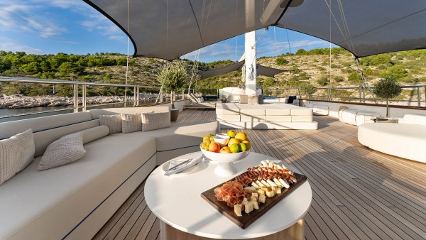 Yacht à voile Maxita