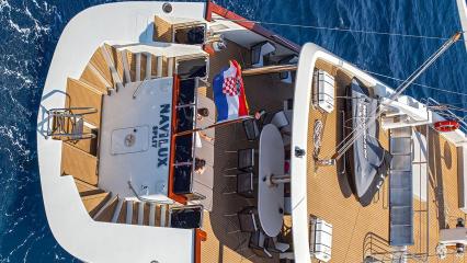 Yacht à voile Navilux