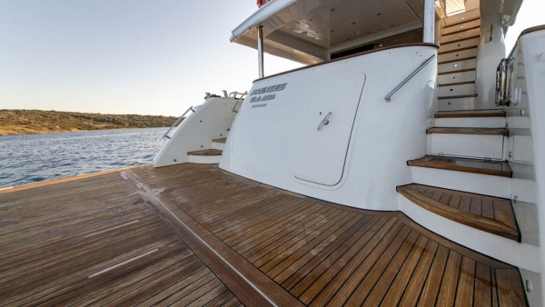 Yacht à moteur Prenses Ela Ada