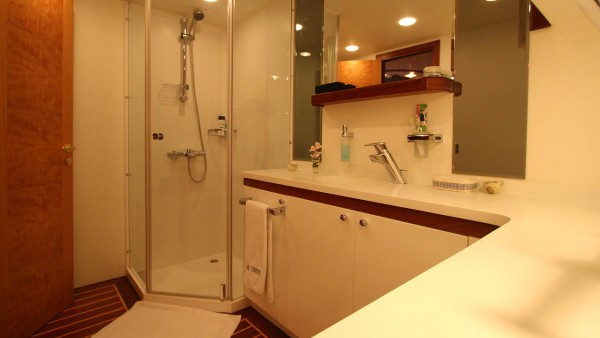 Goélette Serenity 86