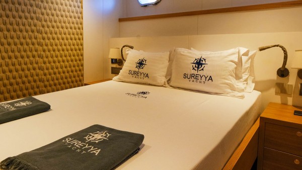 Yacht à voile Sureyya