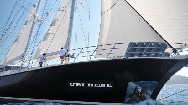 Yacht à voile Ubi Bene