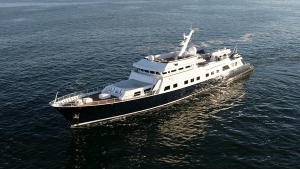 Yacht à moteur Aga 6