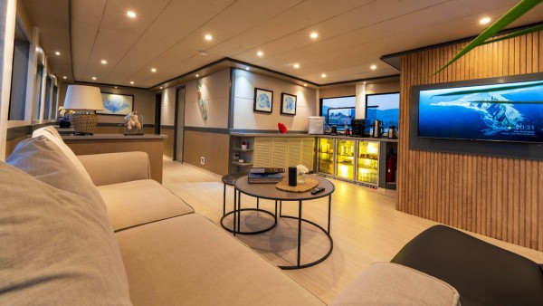 Yacht à moteur Albatros Explorer