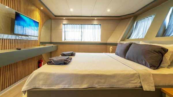 Yacht à moteur Albatros Explorer