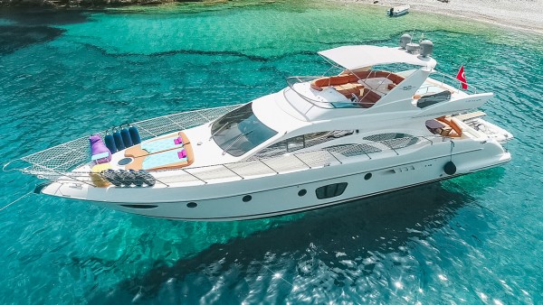 Yacht à moteur Azimut 62 Fly VIP