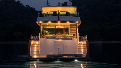 Yacht à moteur Babosch