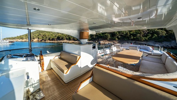 Yacht à moteur Babosch