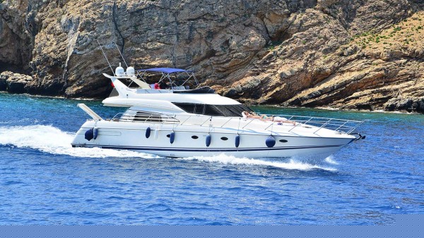 Dream of Angel Yacht à moteur
