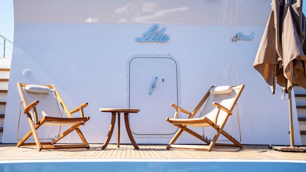 Yacht à moteur Lila