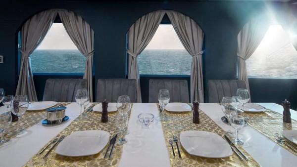 Yacht à moteur Limitless