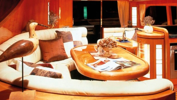 Yacht à moteur Mira Mare