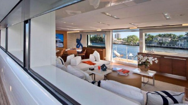 Yacht à moteur Morning Star