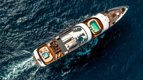 Yacht à moteur M/Y Freedom