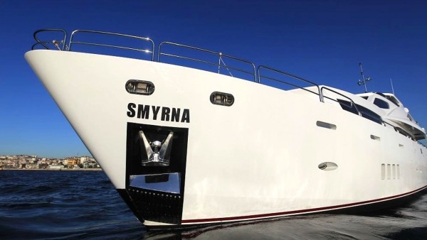 Yacht à moteur MY Smyrna
