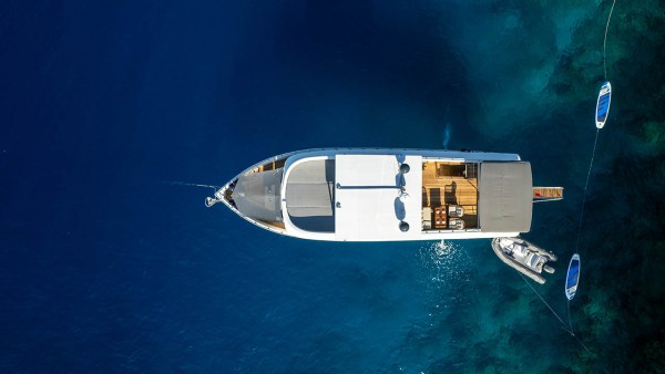 Yacht à moteur Oggusto