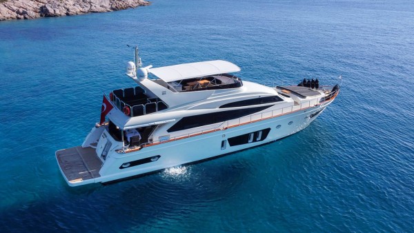 Yacht à moteur Prenses Ela Ada