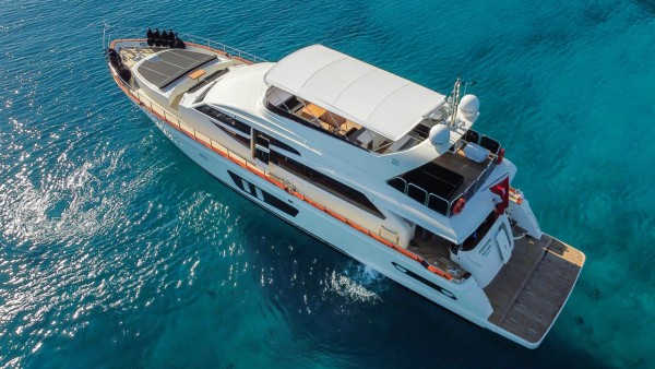 Yacht à moteur Prenses Ela Ada