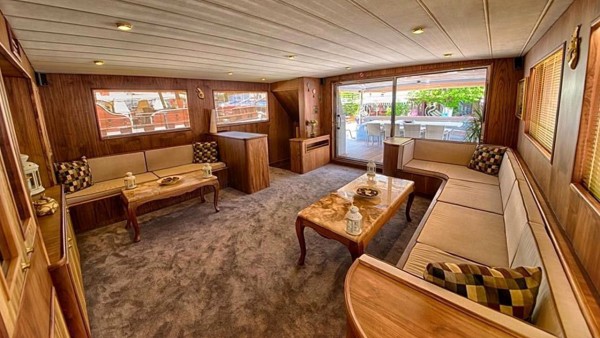 Yacht à moteur Simay F